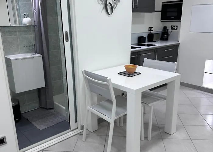 En Coeur De Village Apartamento *